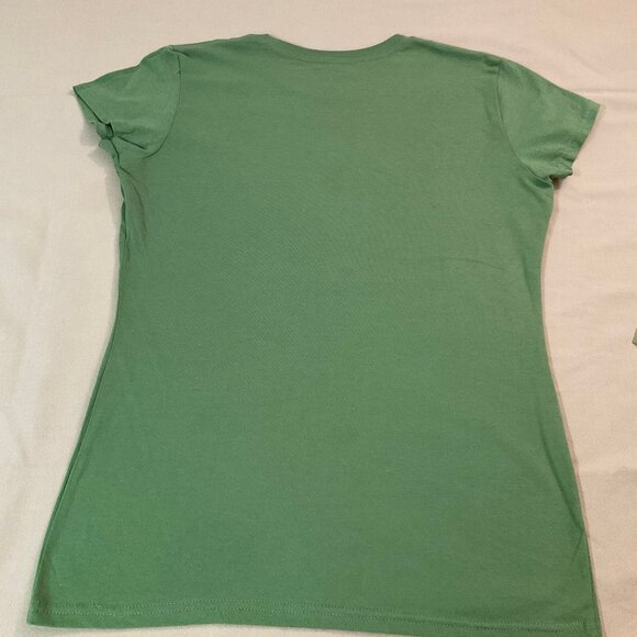 Satisfy Your Style Sweet Tooth with Blow Pop Green Apple Graphic Tee- Size Large - Picture 2 of 5